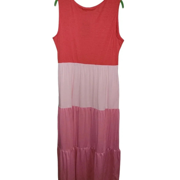 Plus size maxi dress - Picture 2 of 2